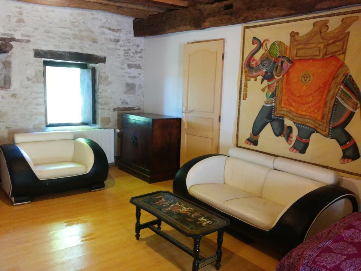 Studio Dans Un Cadre Champetre Moiry ภายนอก รูปภาพ